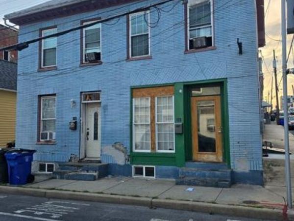 245-247 N LOCUST STREET N , HAGERSTOWN, MD 21740