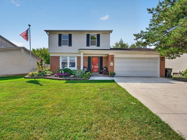 41727 Wayside Drive, Canton, MI 48187