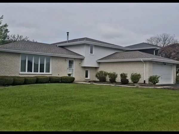 8430 Glen Oaks Road, Orland Park, IL 60462