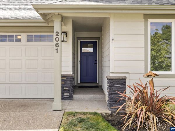 2061 SE Academy St, Dallas, OR 97338