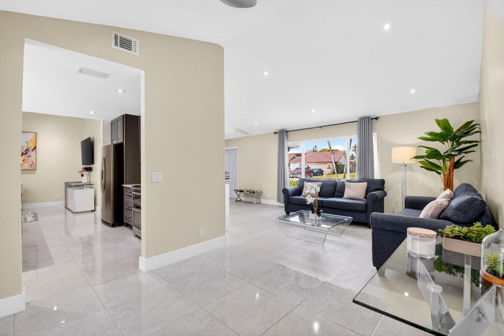 990 Hickory Trail, Wellington, FL 33414 Photo