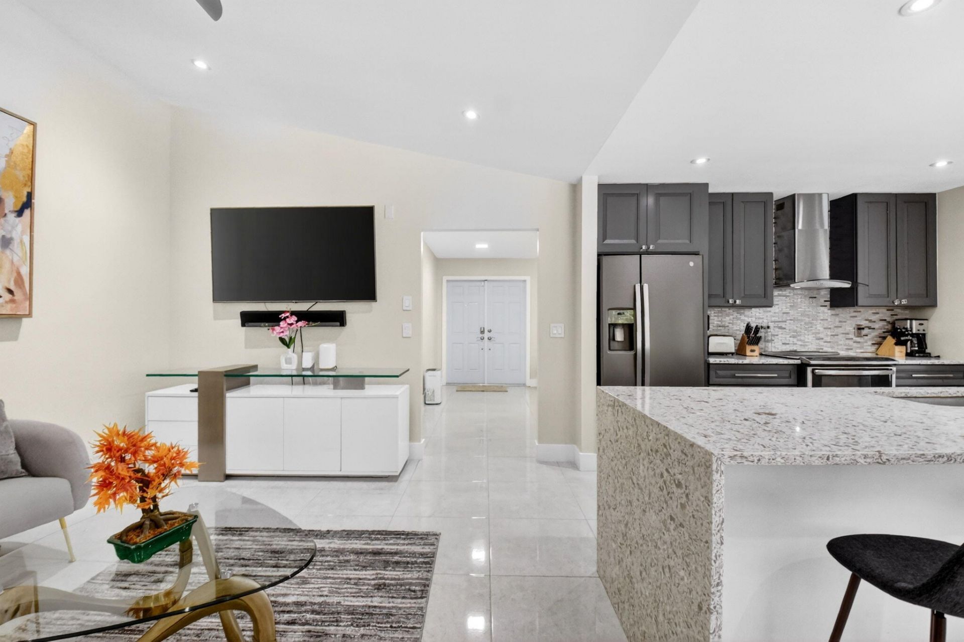 990 Hickory Trail, Wellington, FL 33414 Photo