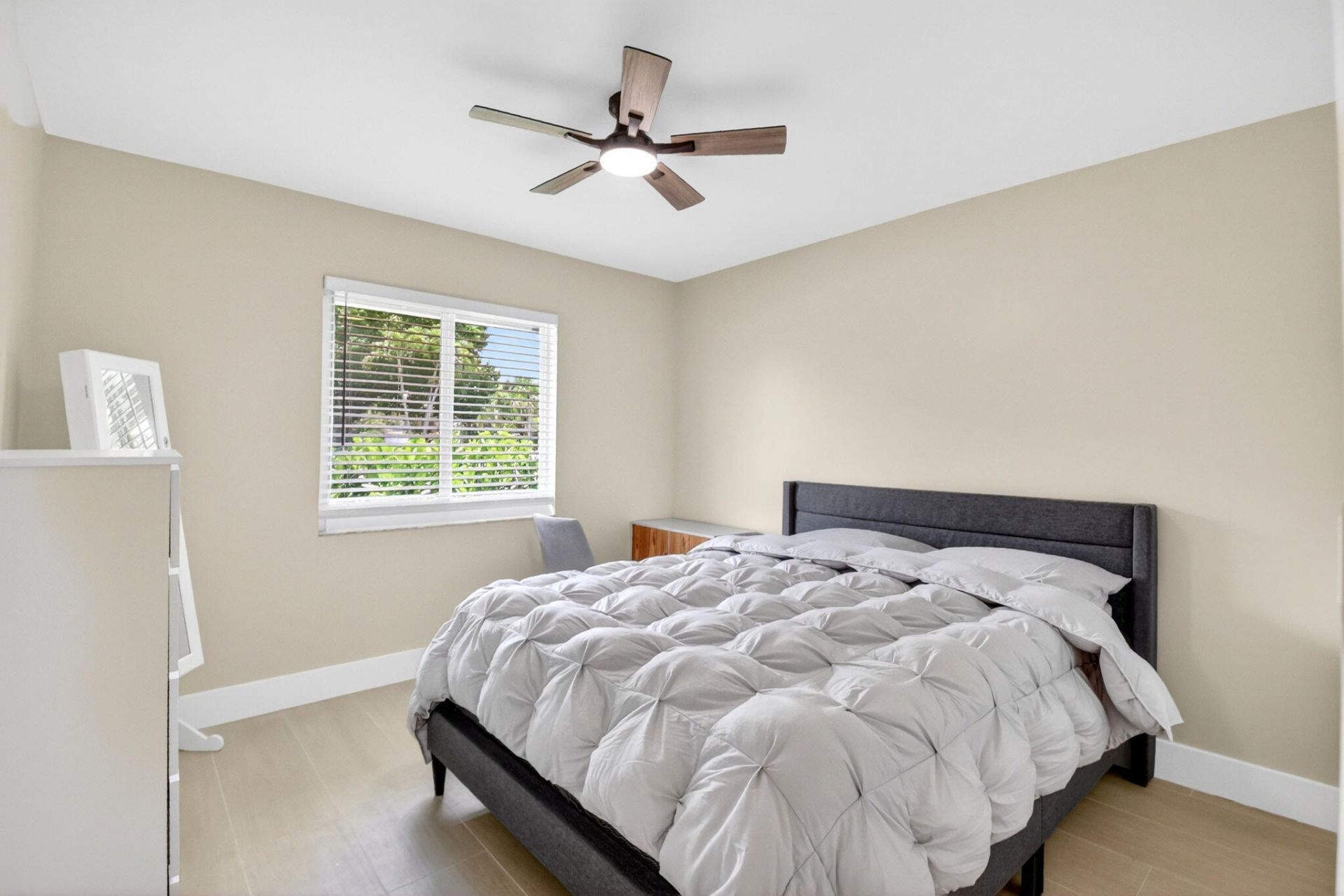 990 Hickory Trail, Wellington, FL 33414 Photo