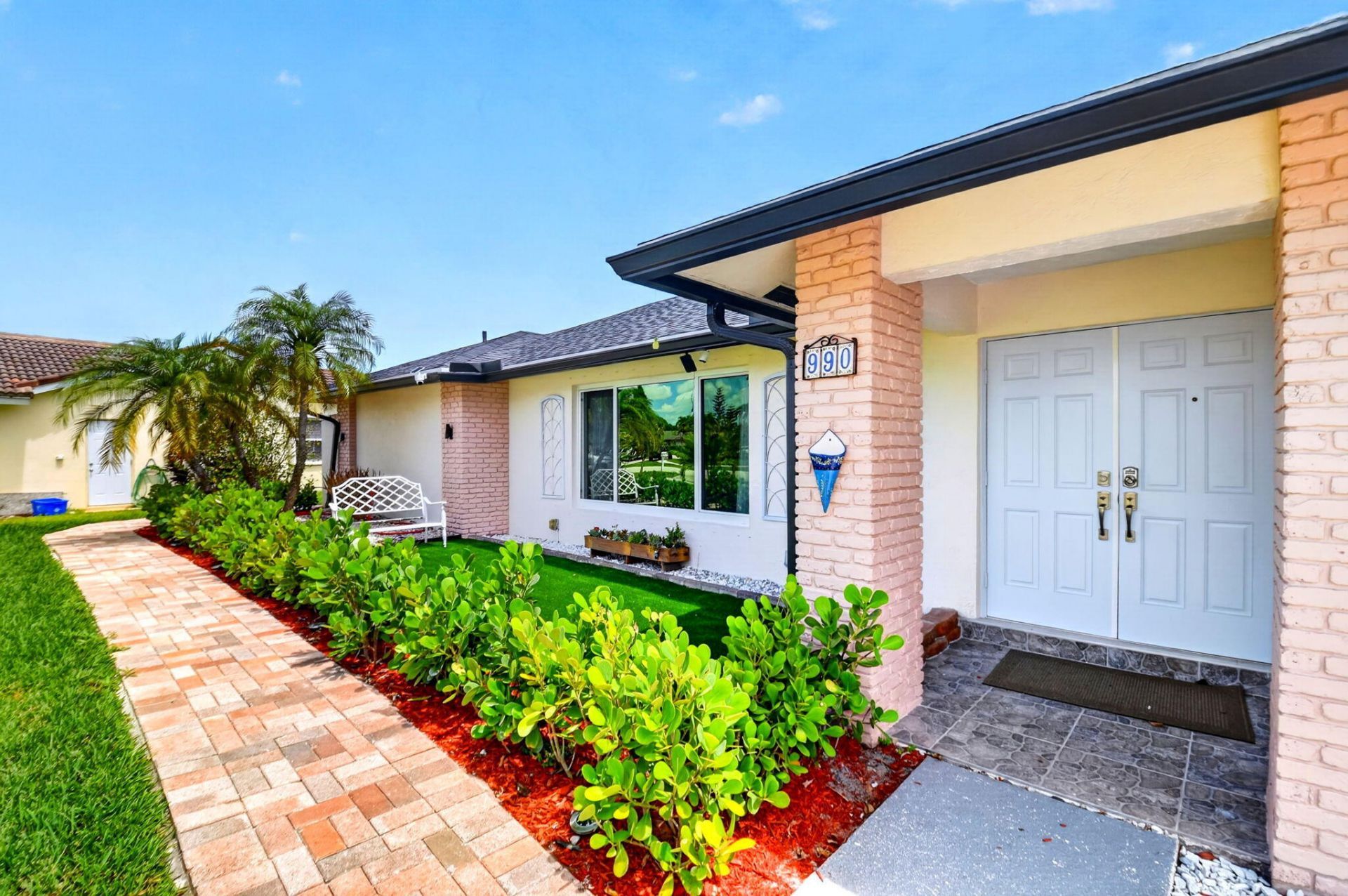 990 Hickory Trail, Wellington, FL 33414 Photo