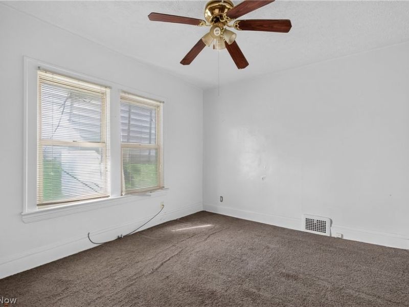 1646 Burgess Road, Cleveland, OH 44112 Photo 15