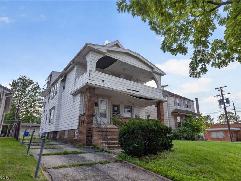 1646 Burgess Road, Cleveland, OH 44112 Photo 3