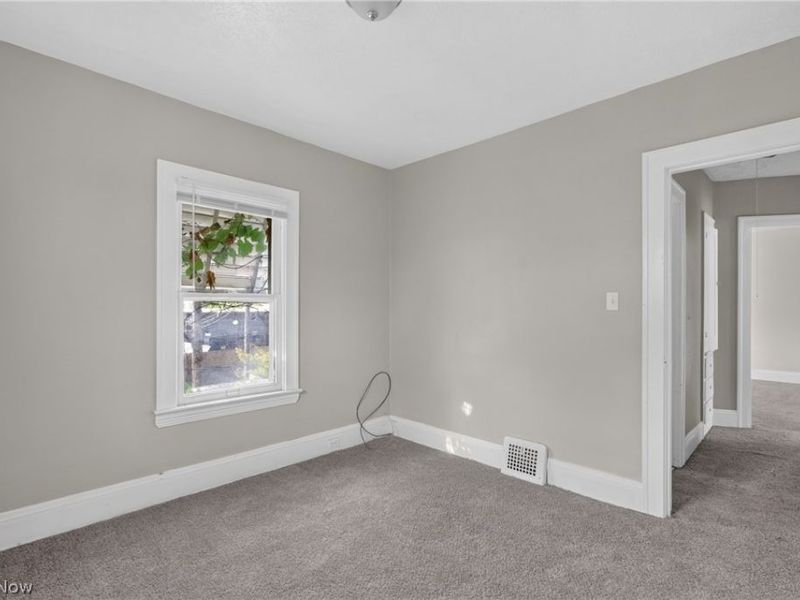 1646 Burgess Road, Cleveland, OH 44112 Photo 36