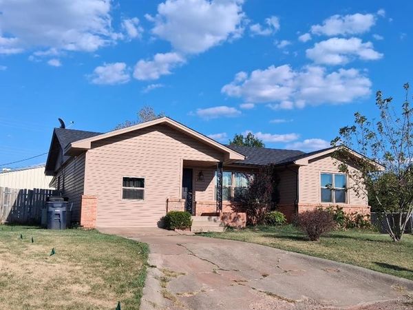 4005 Blaine Road, Shawnee, OK 74804