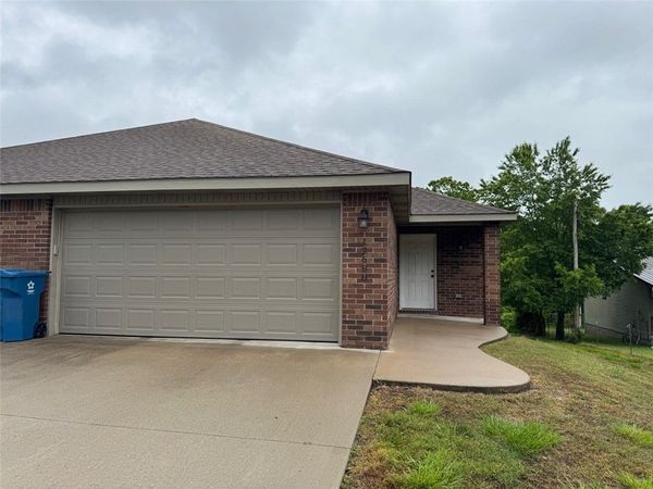 12688 Pioneer Lane , Gentry, AR 72734
