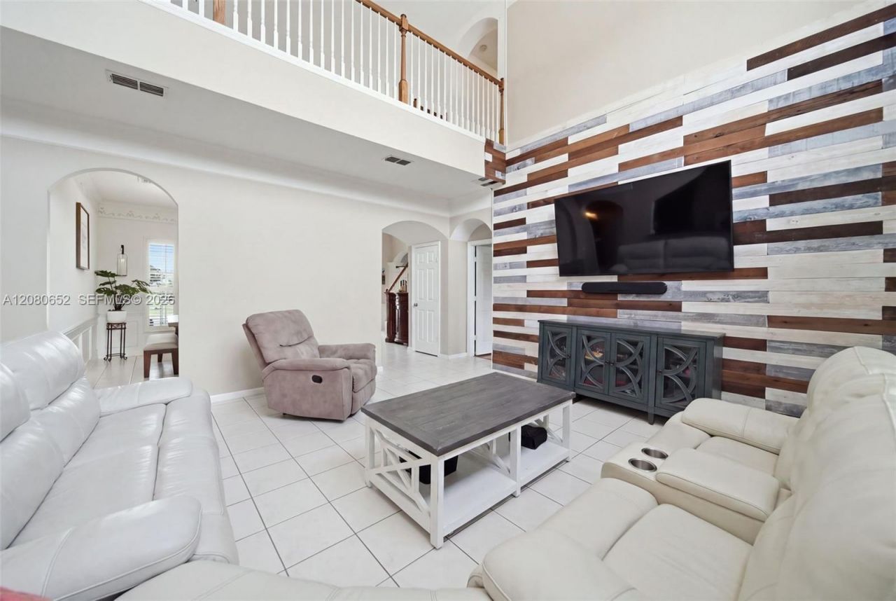 3141 Hanging Moss Cir , Kissimmee, FL 34741 Photo
