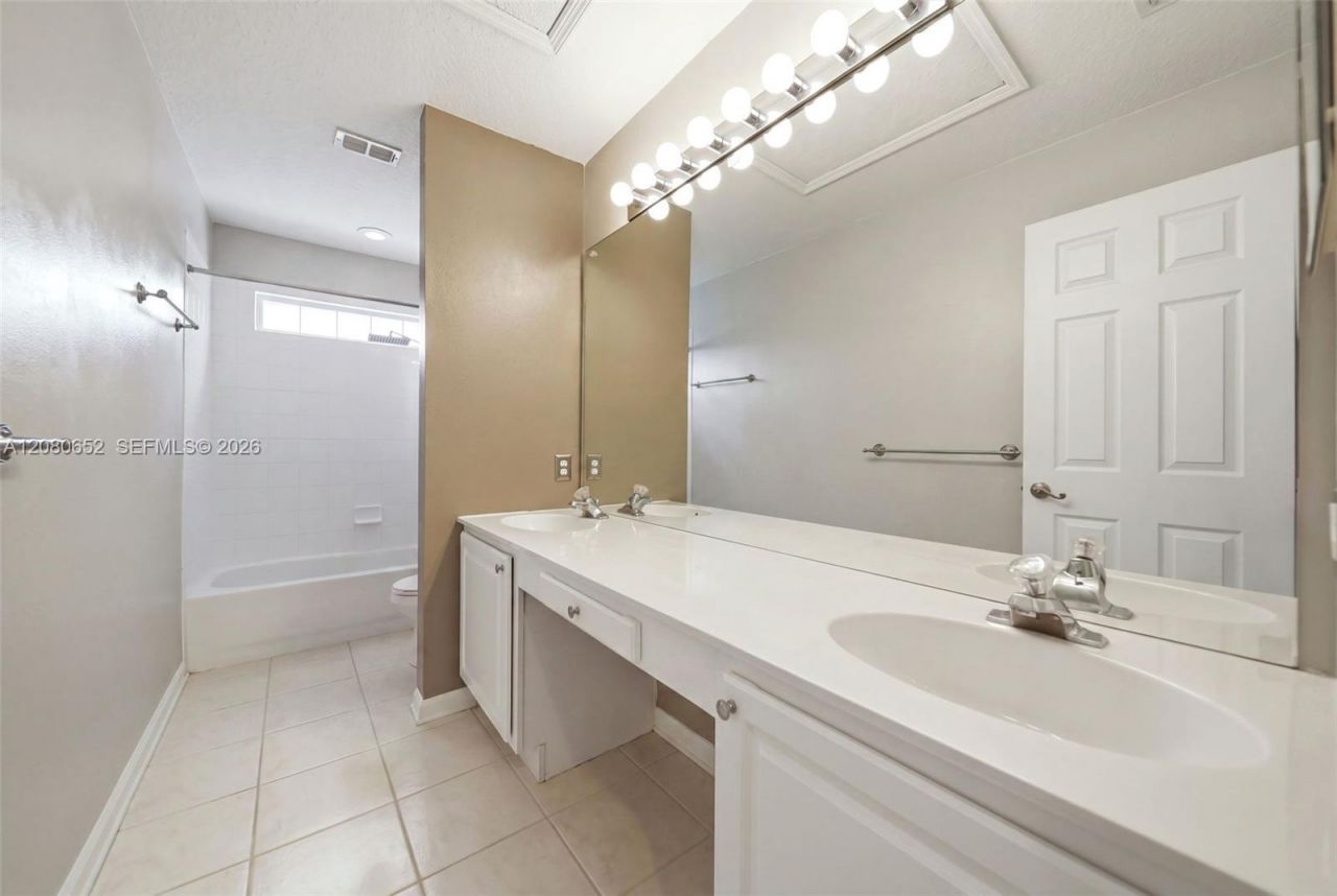 3141 Hanging Moss Cir , Kissimmee, FL 34741 Photo