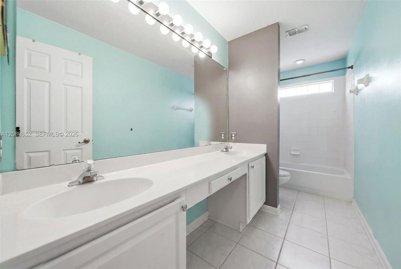 3141 Hanging Moss Cir , Kissimmee, FL 34741 Photo