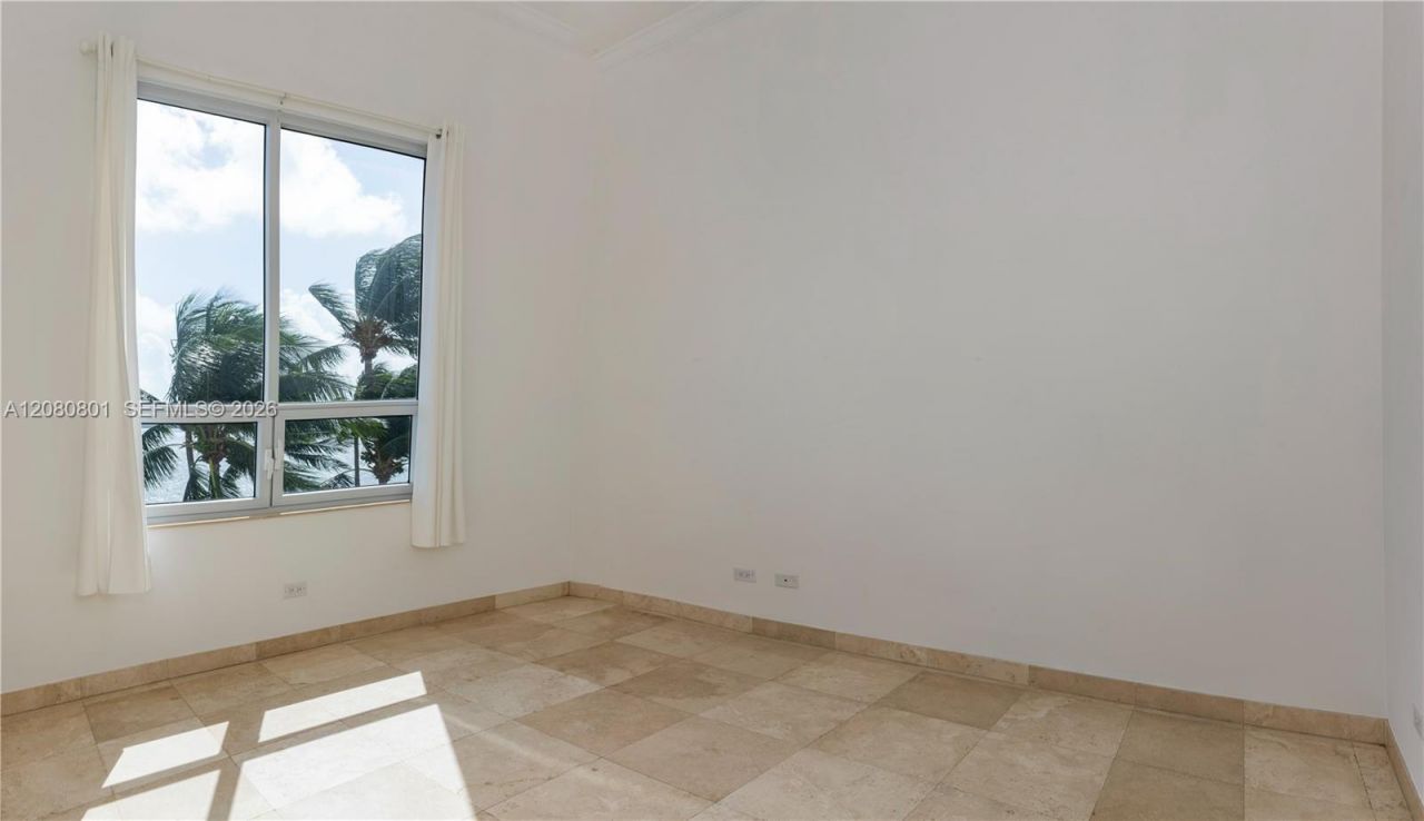 808 Brickell Key Dr , Unit 404, Miami, FL 33131 Photo