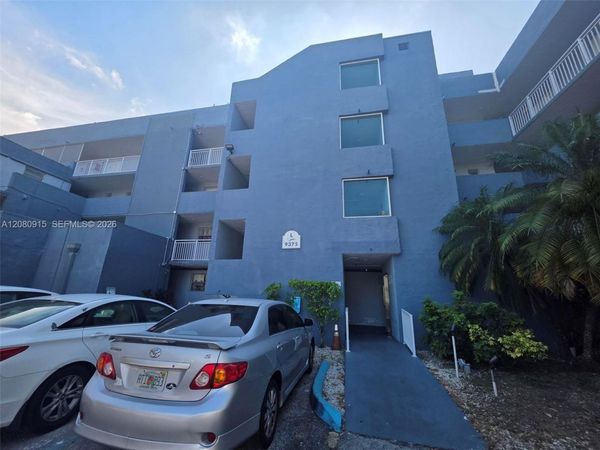 9375 Fontainebleau Blvd, Unit L311, Miami, FL 33172