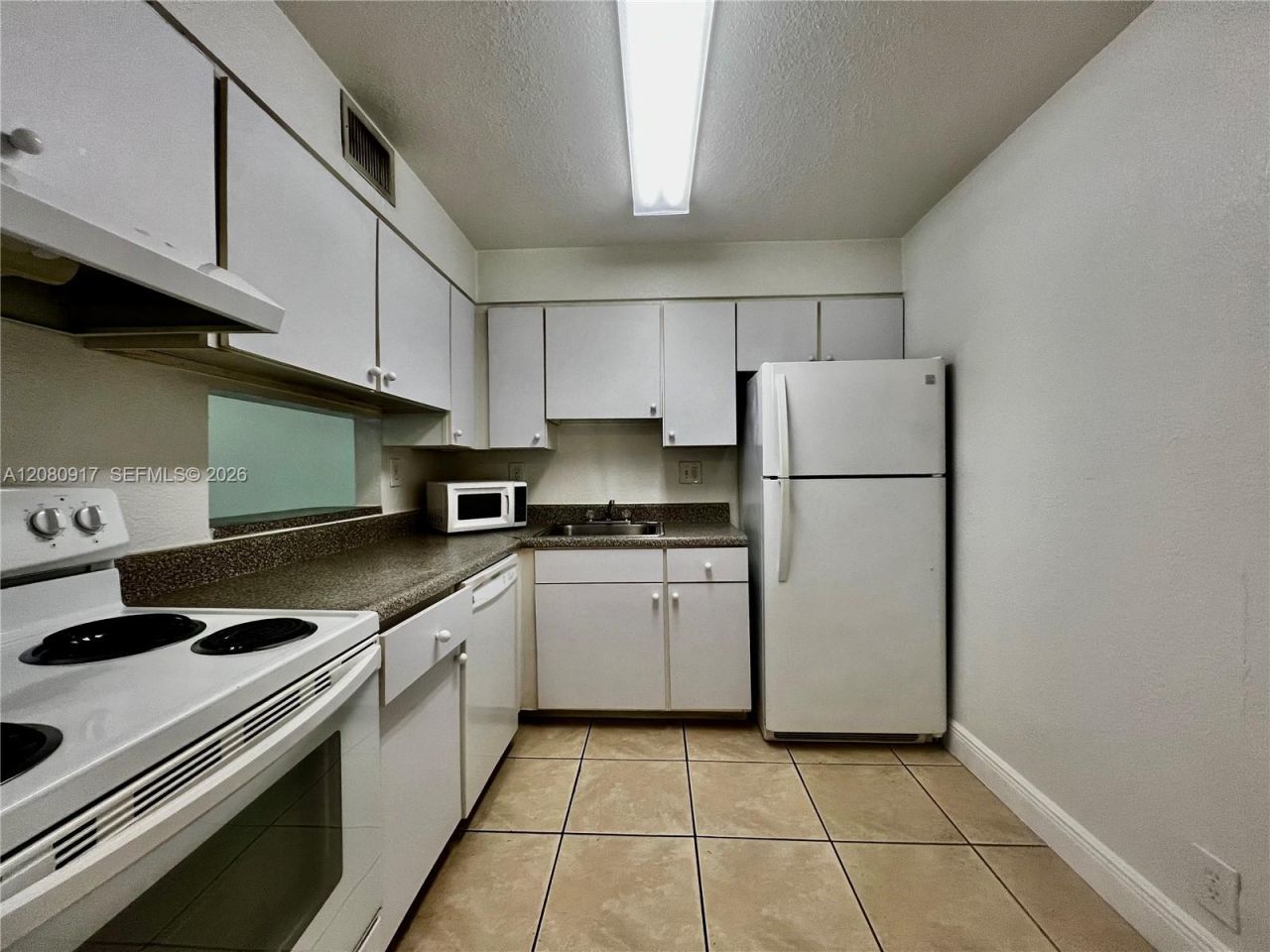 5201 Geneva Way, Unit 109, Doral, FL 33166 Photo