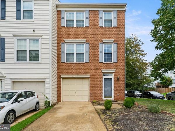 45554 READING TER, STERLING, VA 20166