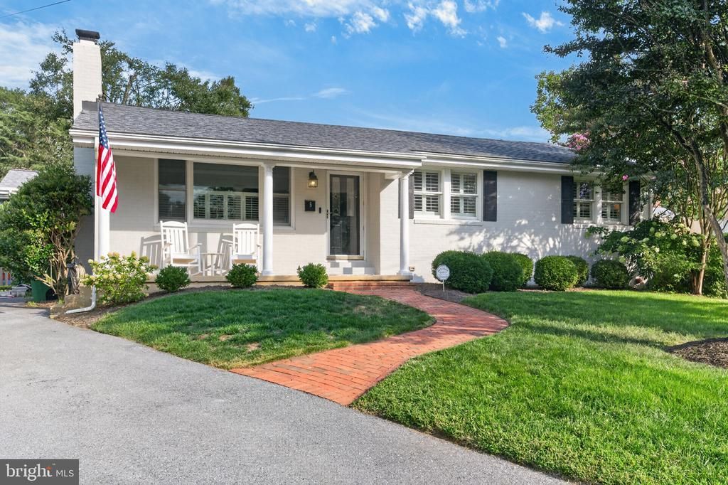 5 BRISTOL CIRCLE , ANNAPOLIS, MD 21401
