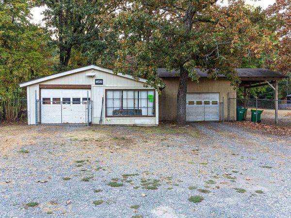 8519 Arch St Pike, Little Rock, AR 72206