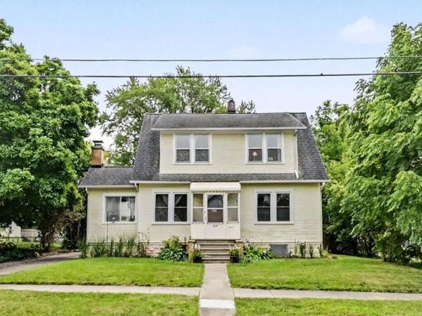 717 Union Street, Jackson, MI 49203