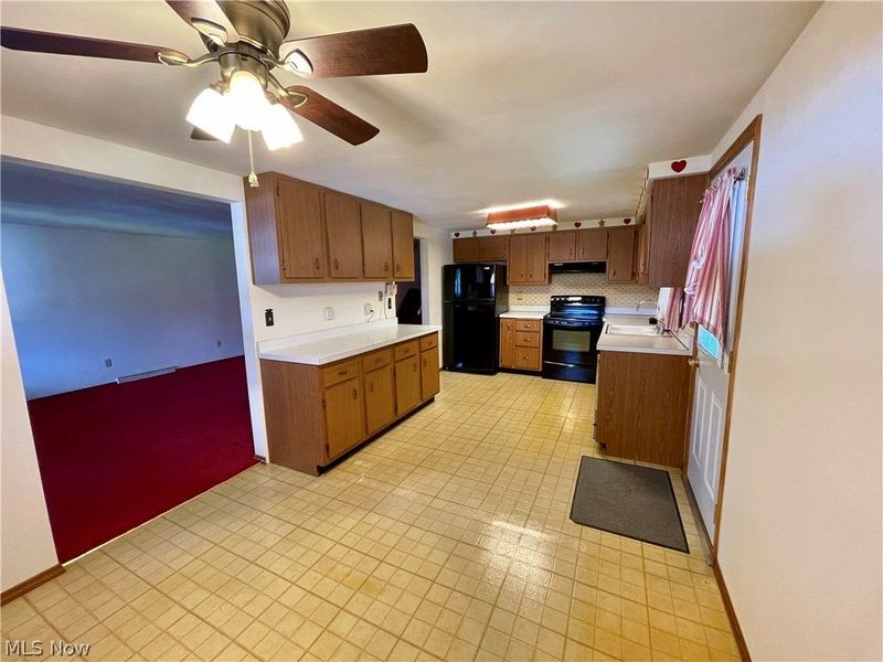607 Jefferson Street, Toronto, OH 43964 Photo 10
