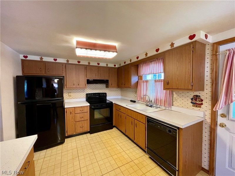 607 Jefferson Street, Toronto, OH 43964 Photo 11