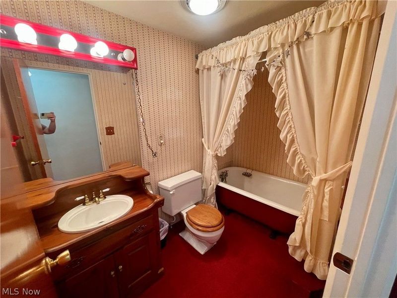 607 Jefferson Street, Toronto, OH 43964 Photo 24