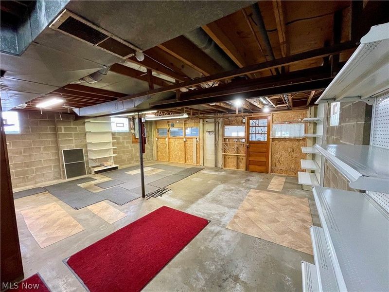 607 Jefferson Street, Toronto, OH 43964 Photo 35