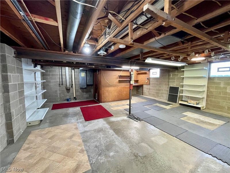 607 Jefferson Street, Toronto, OH 43964 Photo 36