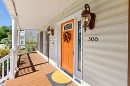 306 Anadale Court photo 4