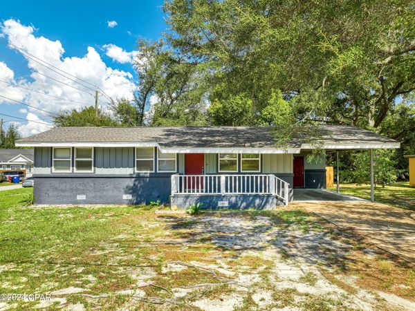 526 Bay Avenue , Panama City, FL 32401