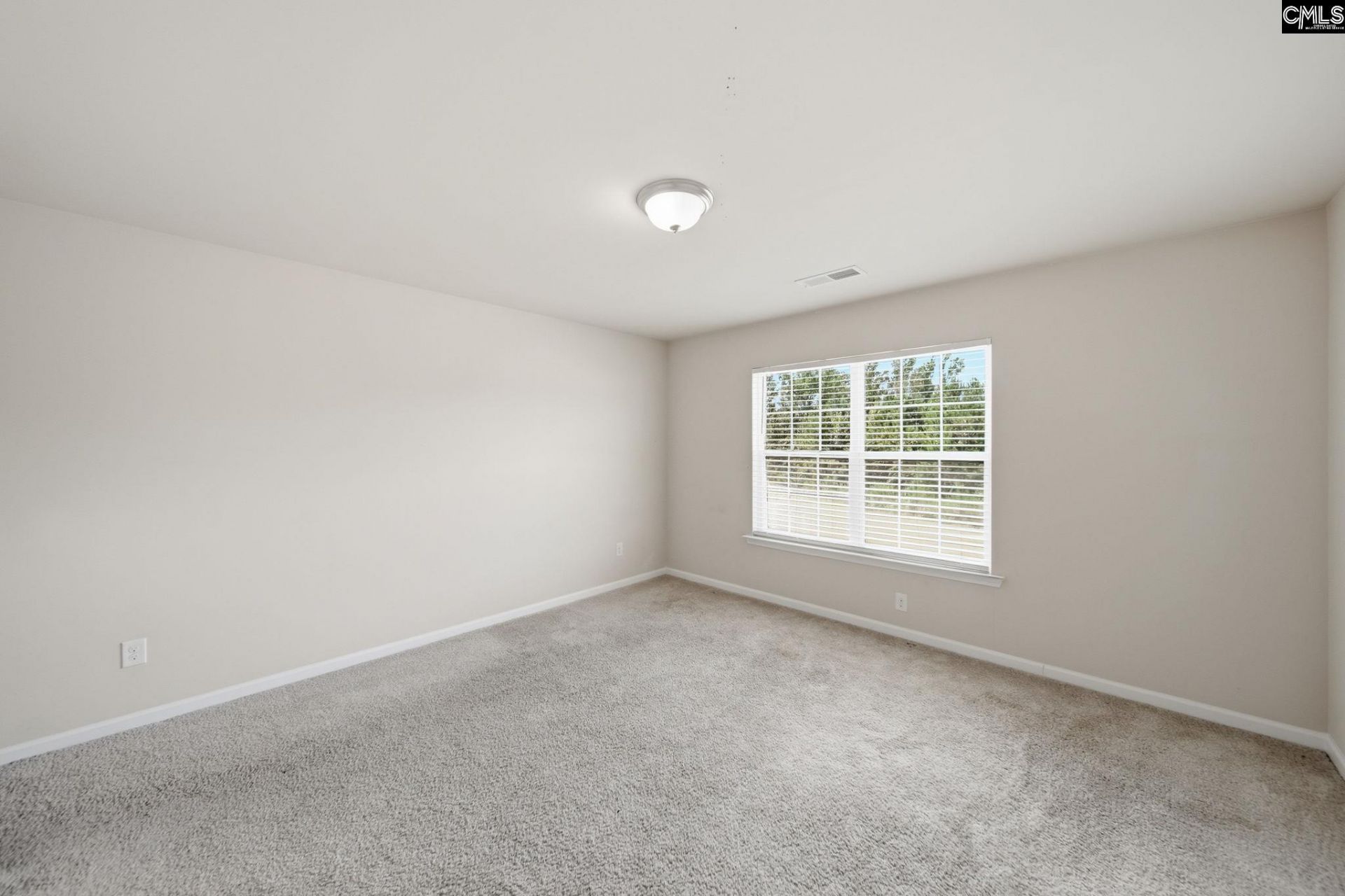 129 Esso Lane  Photo 23