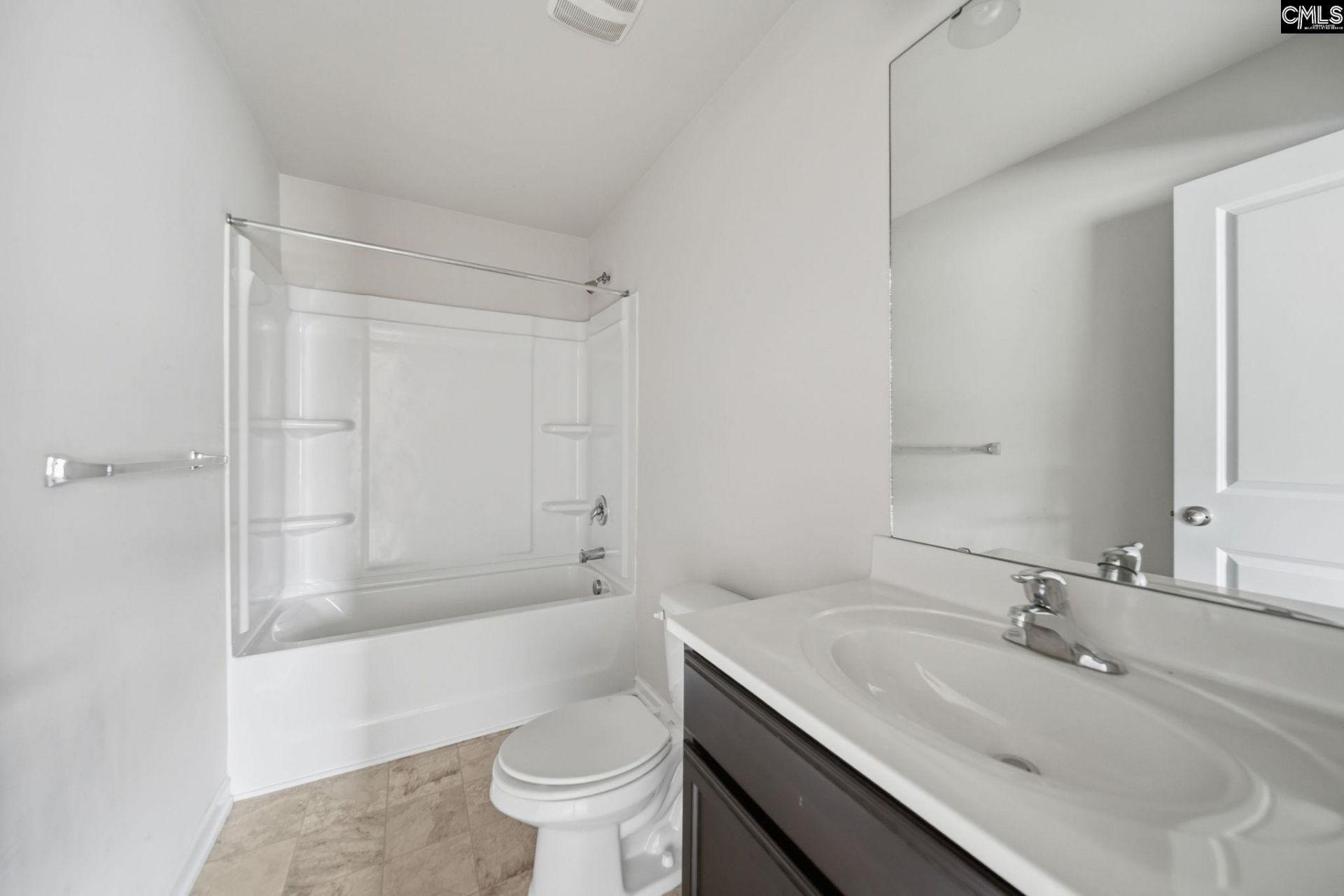 129 Esso Lane  Photo 34