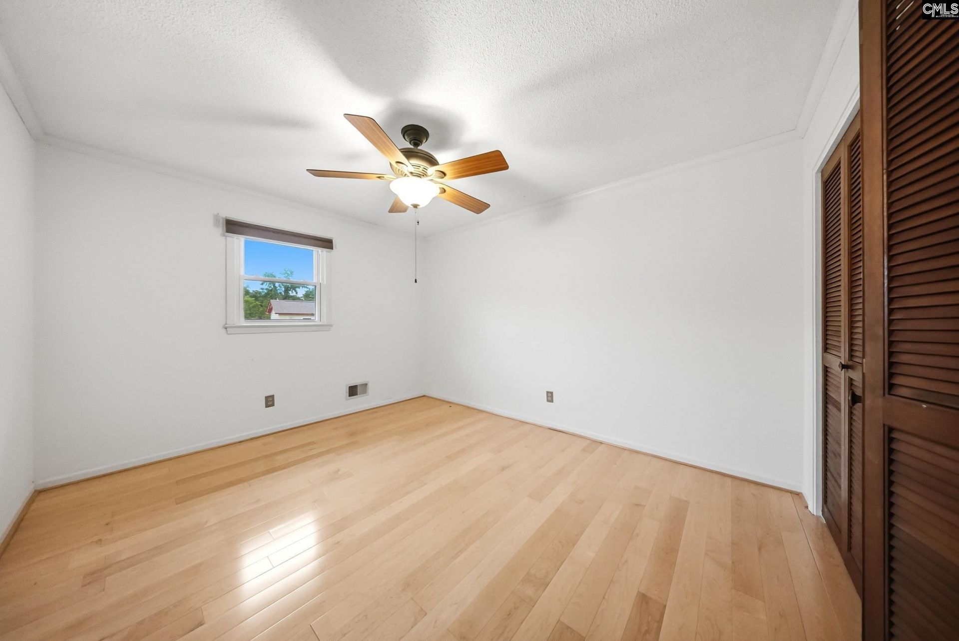 416 Saddlebrook Lane  Photo 18