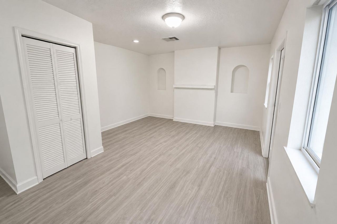 444 NW 80th Street, Miami, FL 33150 Photo