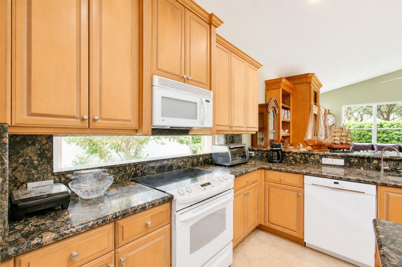 8855 Majorca Bay Drive, Lake Worth, FL 33467 Photo