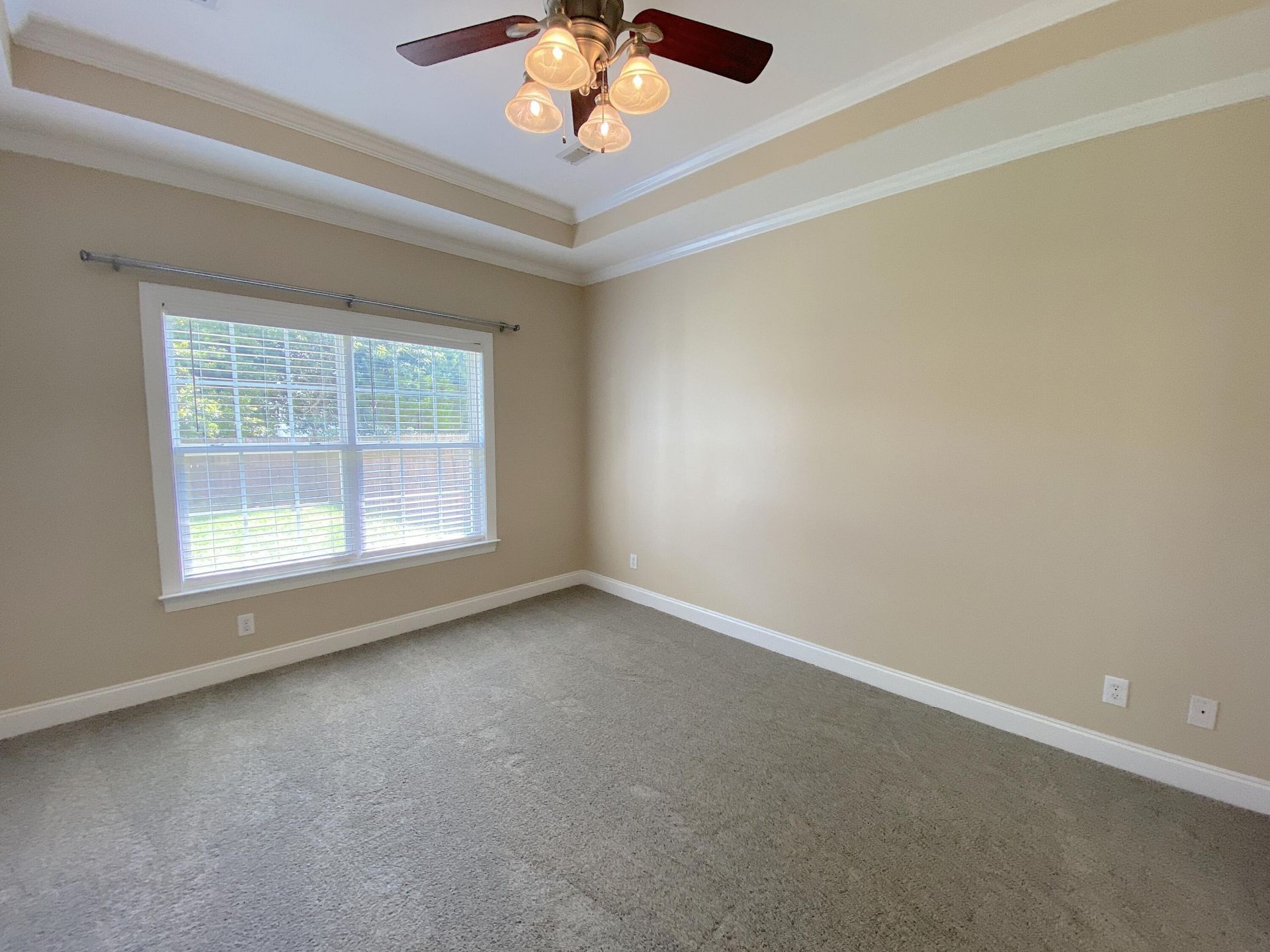 7705 Fayetteville Road Photo 7