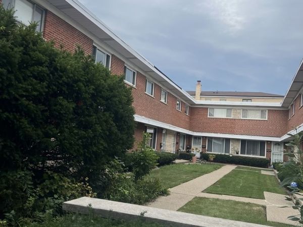 3950 W Glenlake Avenue , Unit A, Chicago, IL 60659