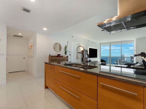 495 Brickell Ave , Unit 4709, Miami, FL 33131