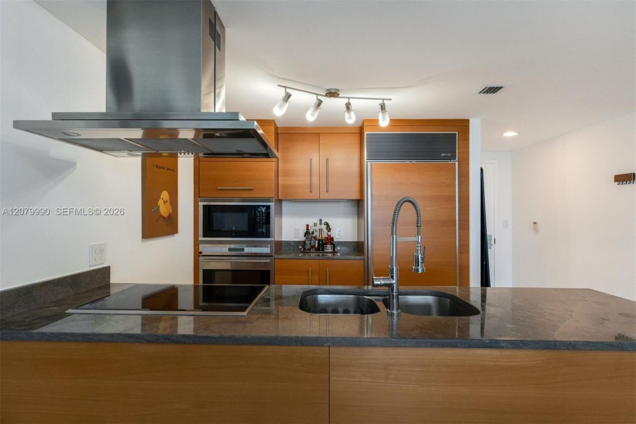 495 Brickell Ave , Unit 4709, Miami, FL 33131 Photo