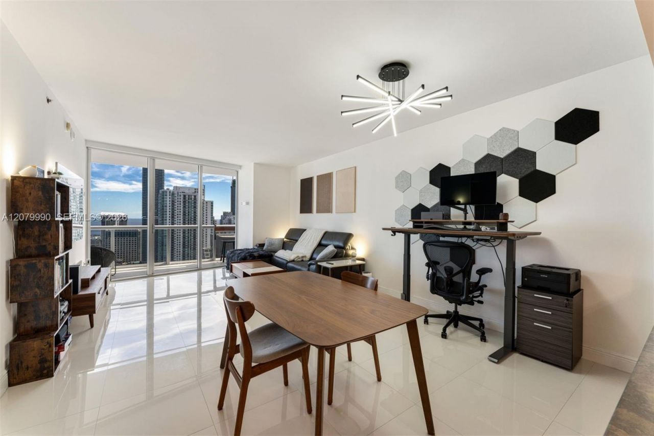 495 Brickell Ave , Unit 4709, Miami, FL 33131 Photo