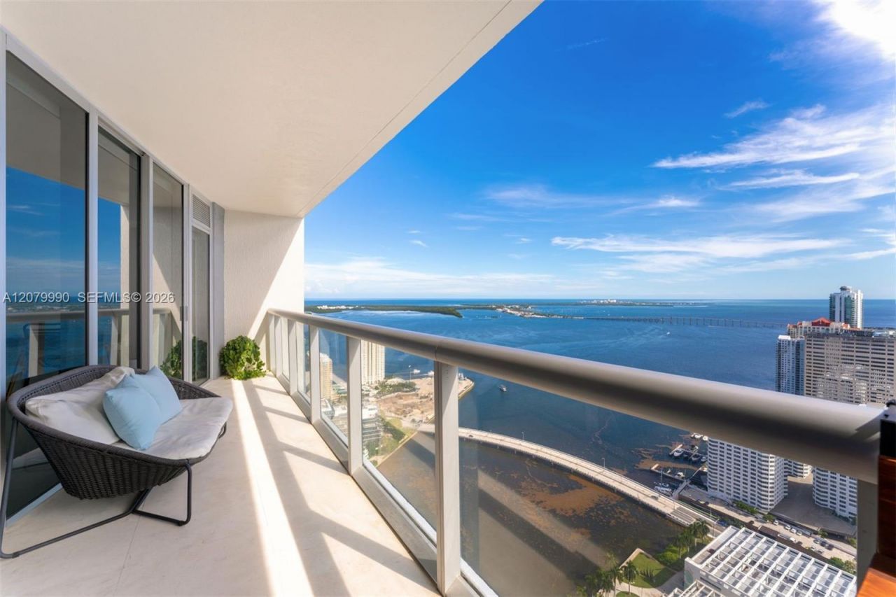 495 Brickell Ave , Unit 4709, Miami, FL 33131 Photo