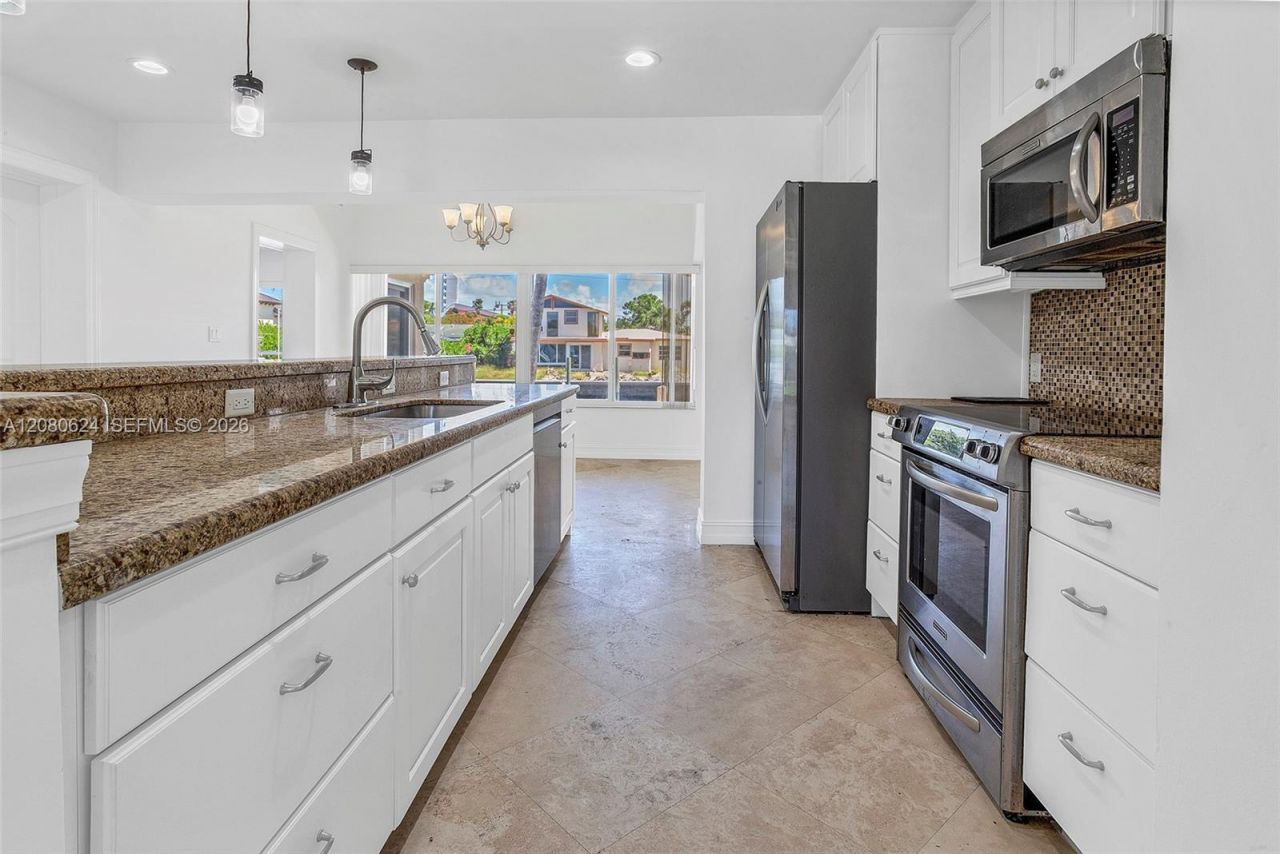2273 SE 14th St, Pompano Beach, FL 33062 Photo