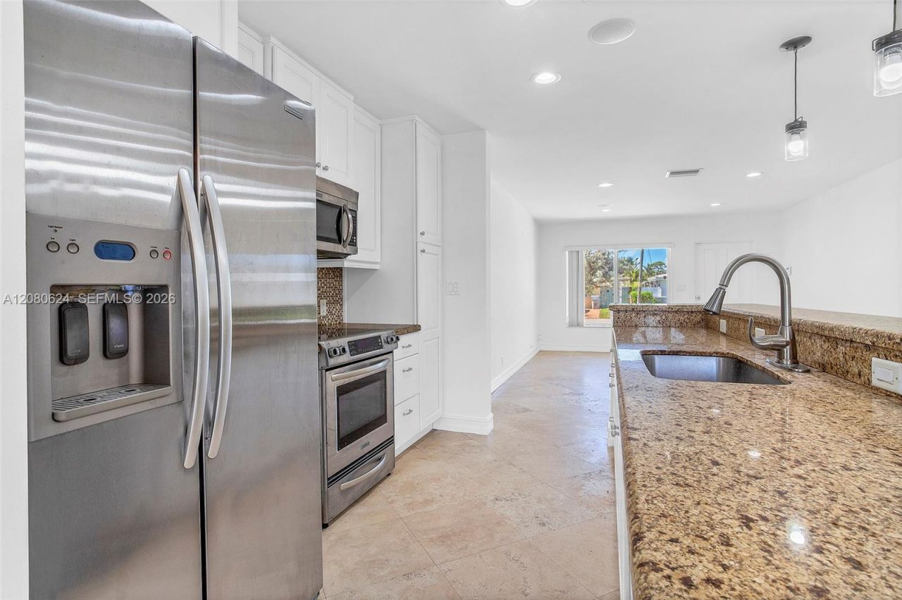 2273 SE 14th St, Pompano Beach, FL 33062 Photo