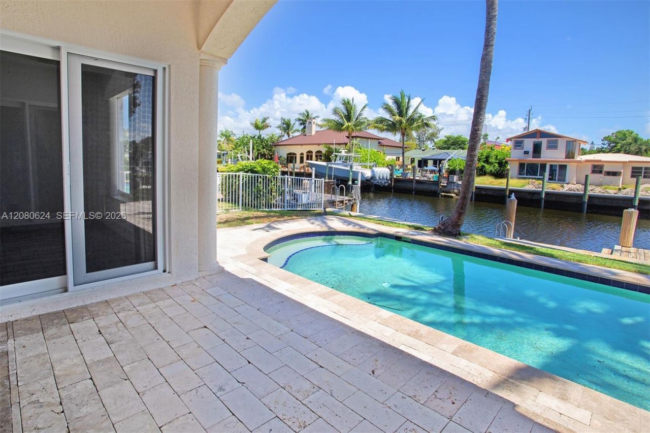 2273 SE 14th St, Pompano Beach, FL 33062 Photo