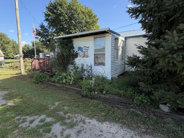 1136 S Clay Street, Delphos, OH 45833
