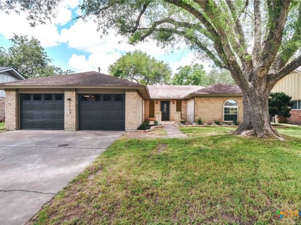 206 Gettysburg Drive , Victoria, TX 77904
