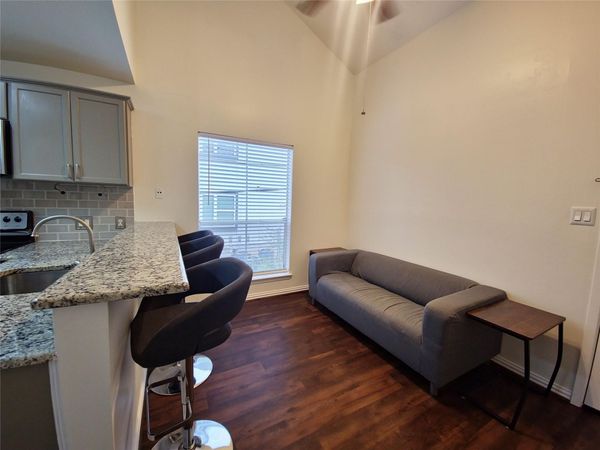 2313 Longview ST , Unit 205, Austin, TX 78705