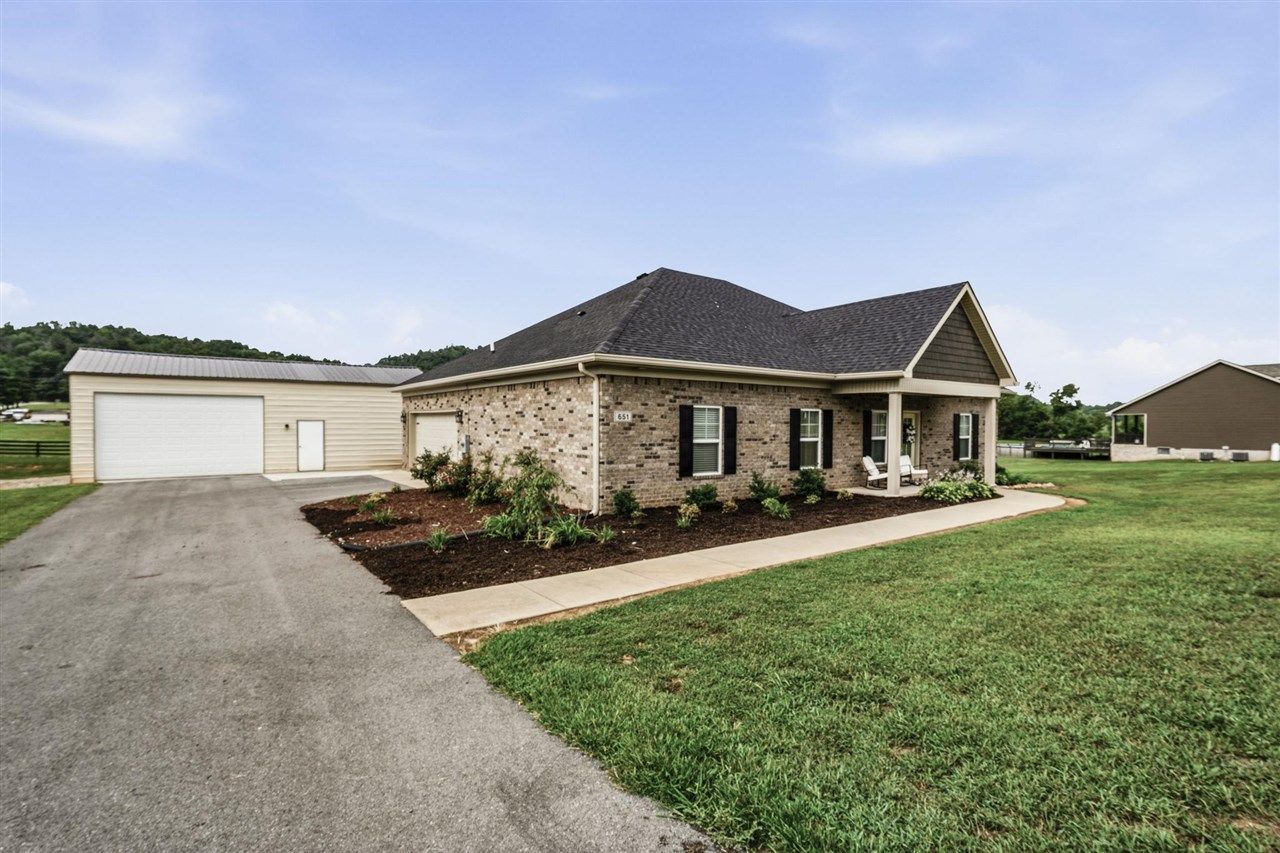 651 Allen Michael Lane, Bowling Green, KY 42101 Main Photo