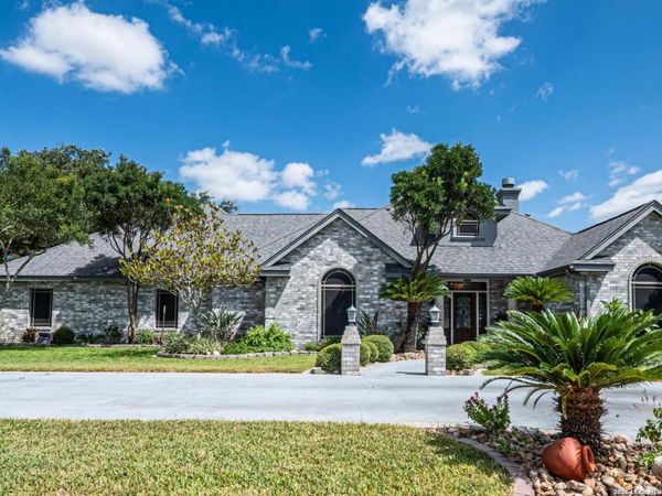 1825 CLARICE AVE, Alice, TX 78332