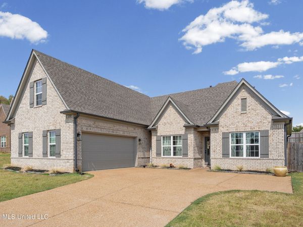 1218 Perry Place Drive, Hernando, MS 38632